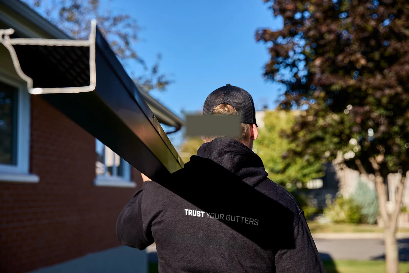 On-site seamless gutter forming — Westpoint Gutters, Vancouver ON